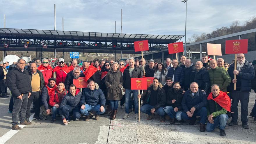 Félix Bariáin (UAGN): "Votar sí a Mercosur es apoyar envenenar a la población"