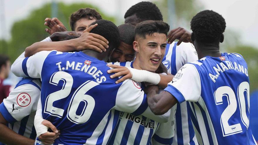 Unai Ropero firma un gol antológico en Lezama en la derrota ante el Athletic B