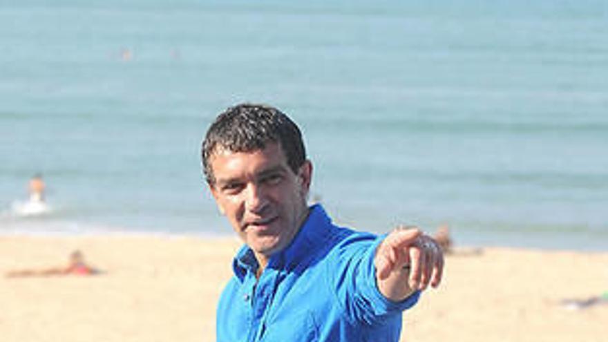 Antonio Banderas: &quot;El 3D es una defensa del cine contra la piratería&quot;