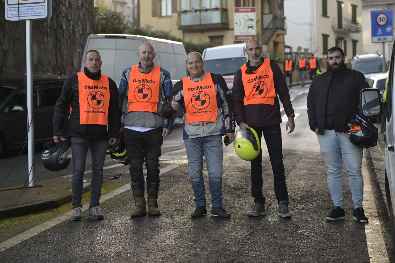 Ilusión y concentración en la salida de la Behobia-San Sebastián