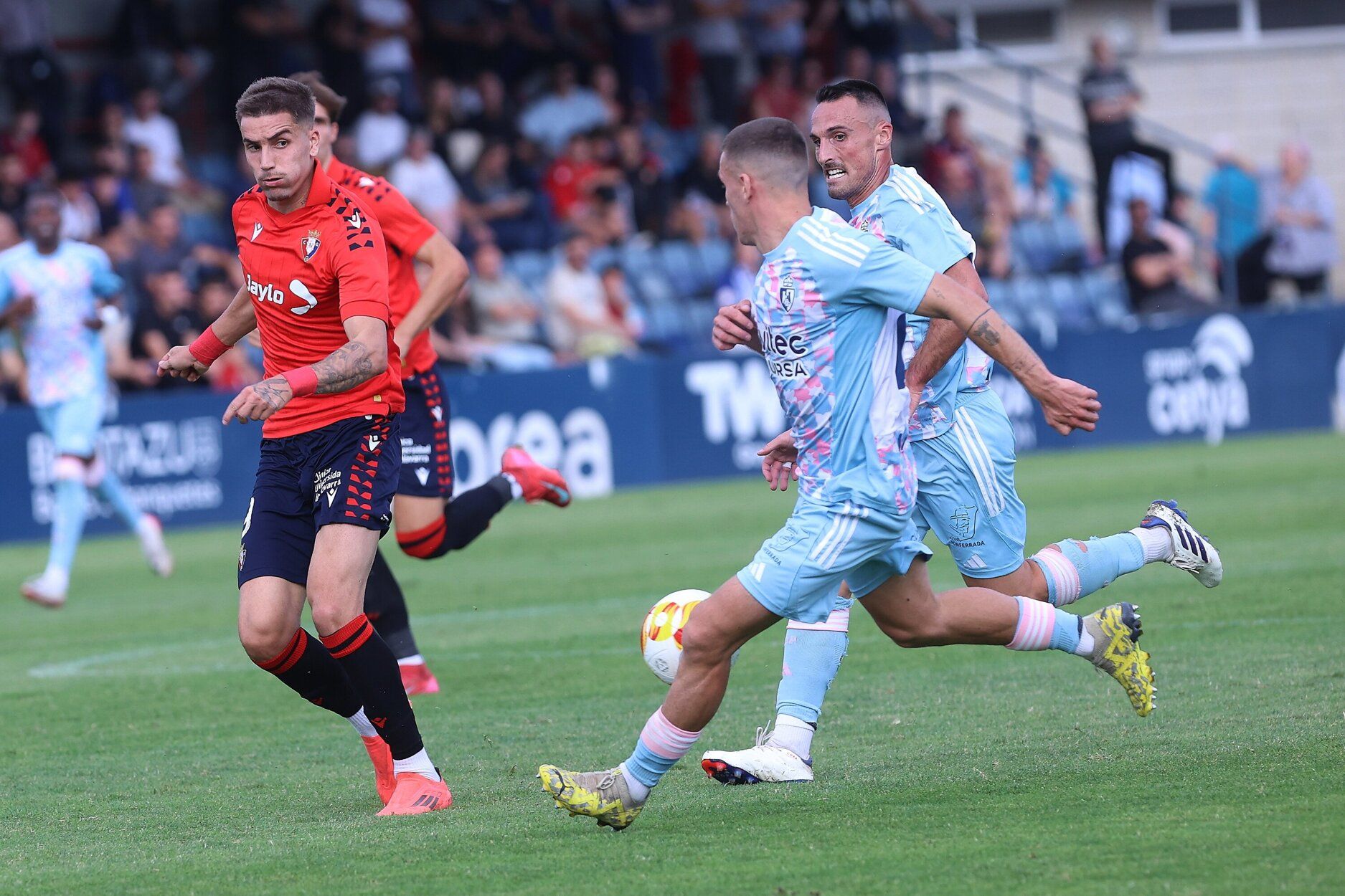 Fotos del partido entre Osasuna Promesas y Ponferradina