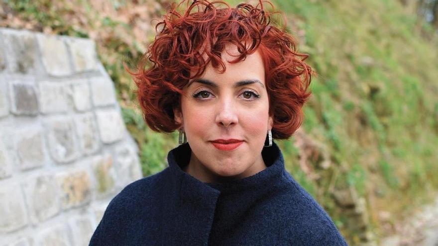 Xare Alvarez eskultoreak egindako obra jasoko du Miguel Castellsek Monzon Ganuza sari banaketan