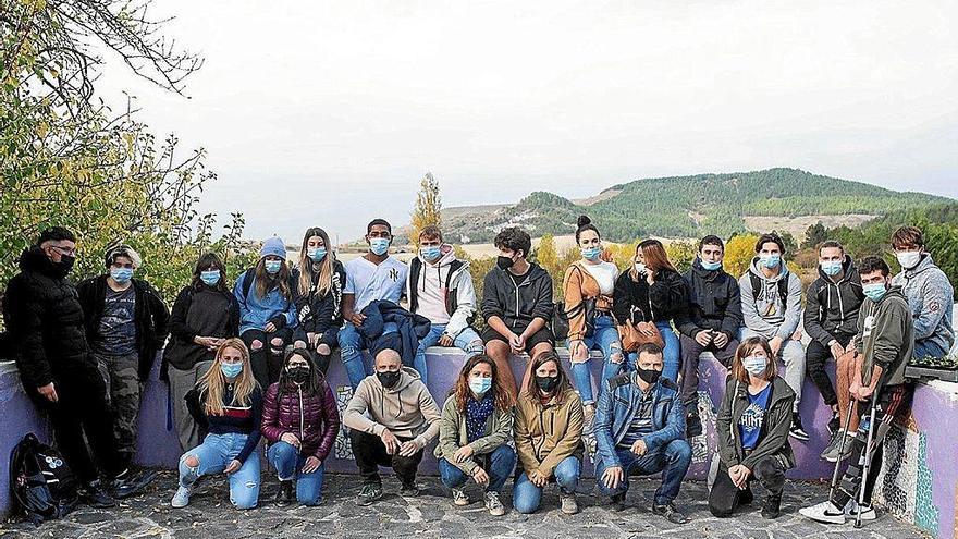 Los alumnos participantes en el encuentro en la fundación Ilundain Haritz Berri.