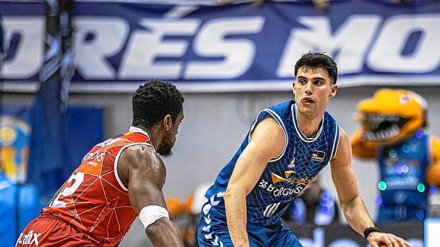 Gonzalo Corbalán es un torbellino