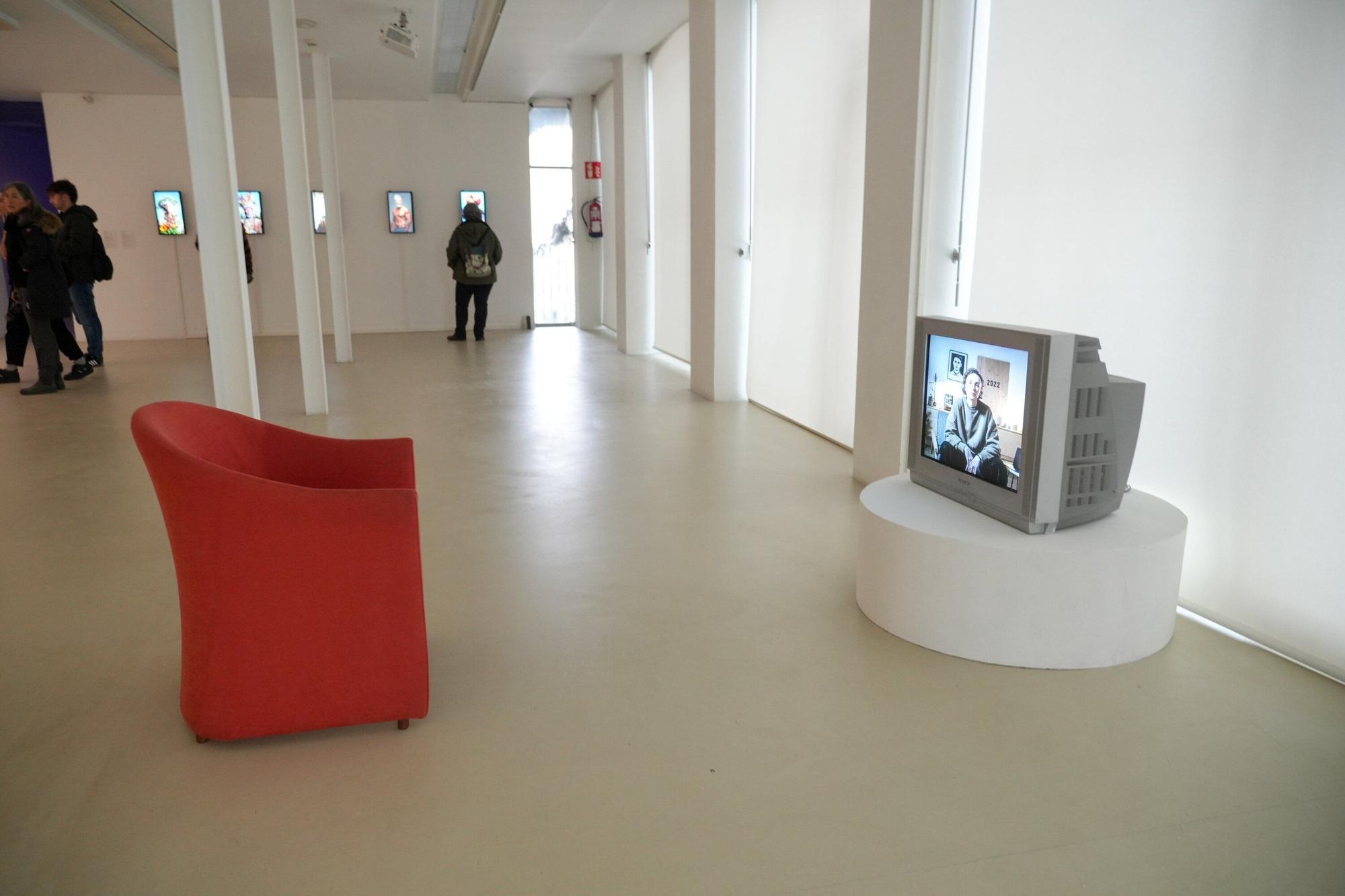 En imágenes: La exposición ‘¿Puede la Inteligencia Artificial ser feminista?’ en Montehermoso