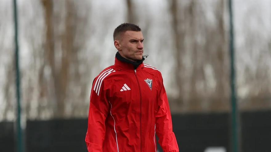 Carlos Vicente y Nikola Maras logran sus primeros tantos fuera del Alavés