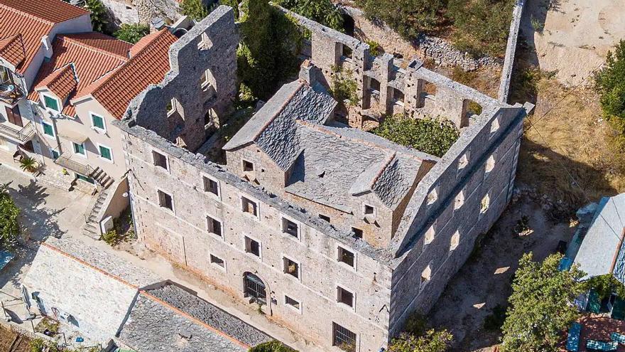 ¿Una casa dentro de otra? El fenómeno arquitectónico nunca antes visto que sorprende al mundo