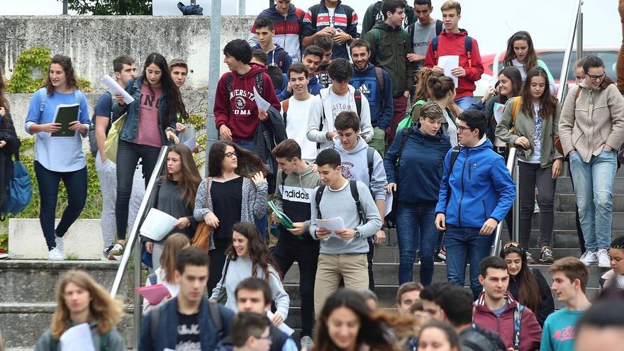 Los jóvenes navarros cambian la tendencia: prefieren expertos o democracia directa antes que gobiernos de políticos