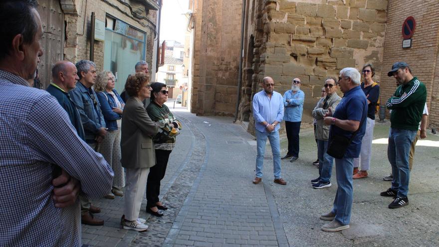 Corella revive su memoria histórica con un recorrido por sus 'tropezones'