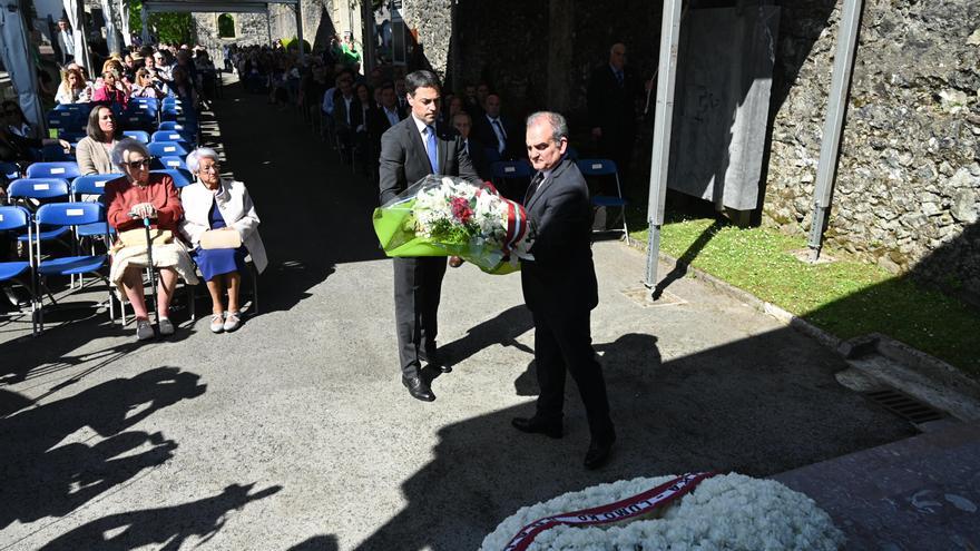 Pradales exige a Europa que defienda las reglas y la paz o volverán "épocas oscuras"