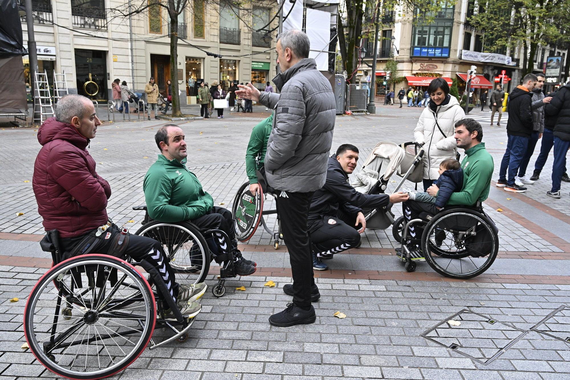 Recepción oficial a las delegaciones participantes de la Liga de Naciones por parte de las autoridades.