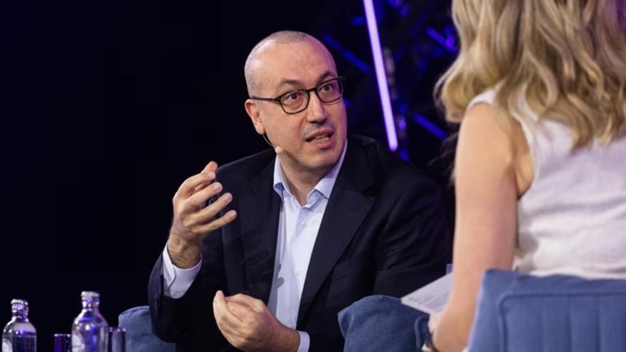Onur Genç: “La IA transformará la banca para mejor y la clave está en escalar sus beneficios en toda la organización”