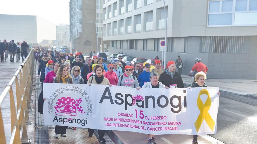 Aspanogi celebra la XIII edición de su marcha nórdica solidaria