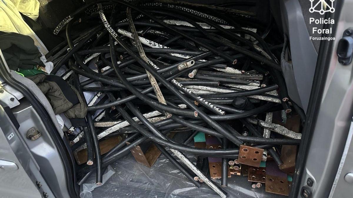 Material robado en el interior de la furgoneta