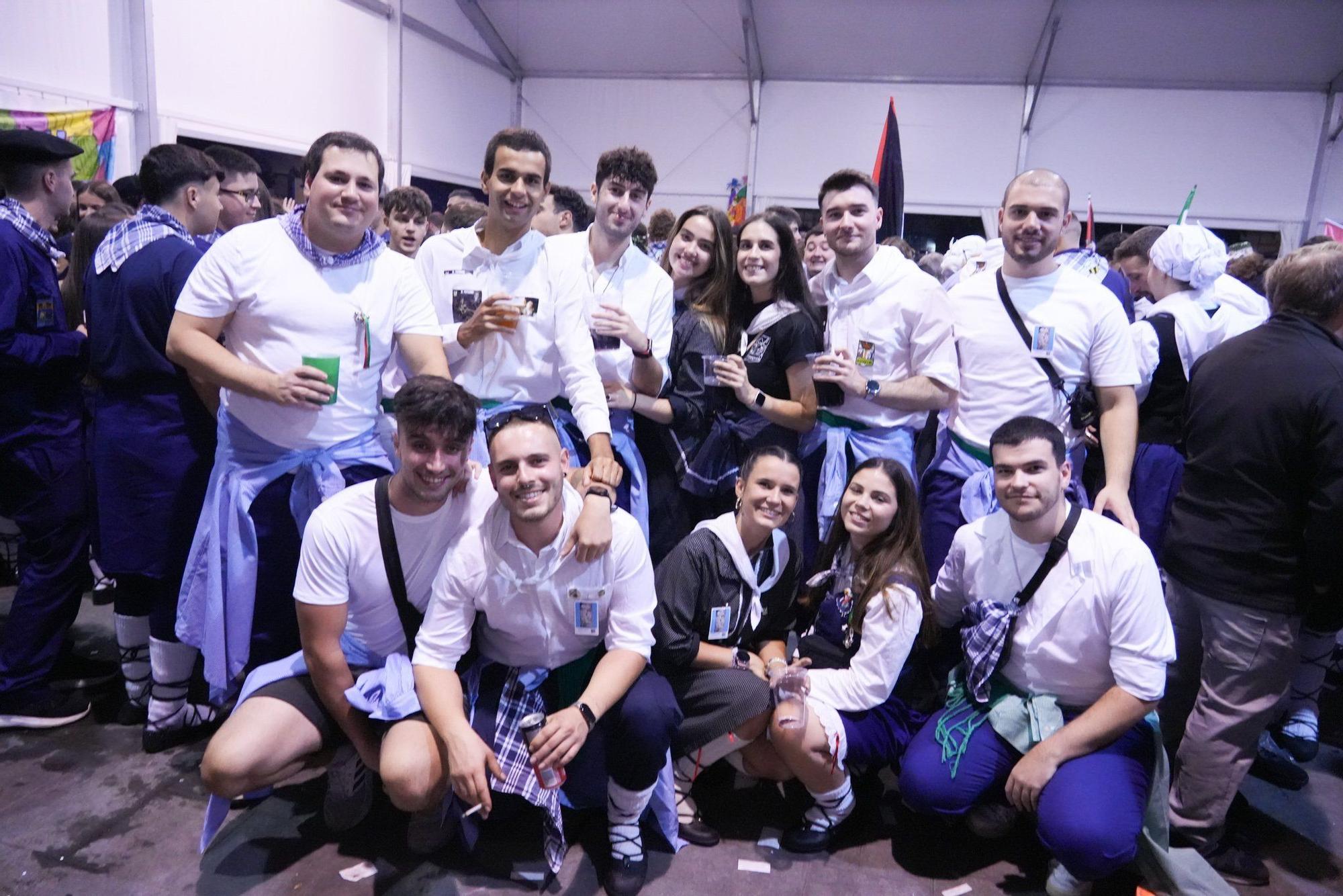 Yeray González da la salida a la intensa maratón de 9 días de fiestas de Basauri con las cuadrillas invadiendo las calles