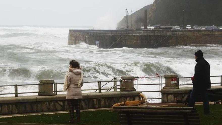 Olas de hasta 7 metros en Euskadi.