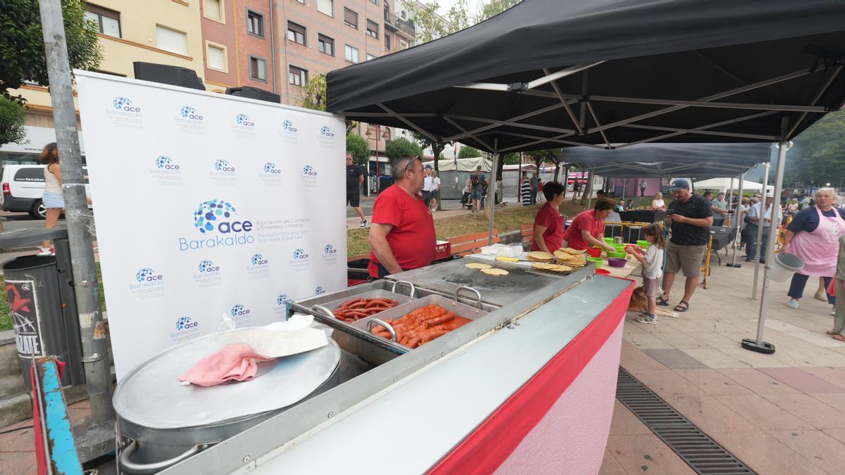 Reparto de txistorra ACE BARAKALDO