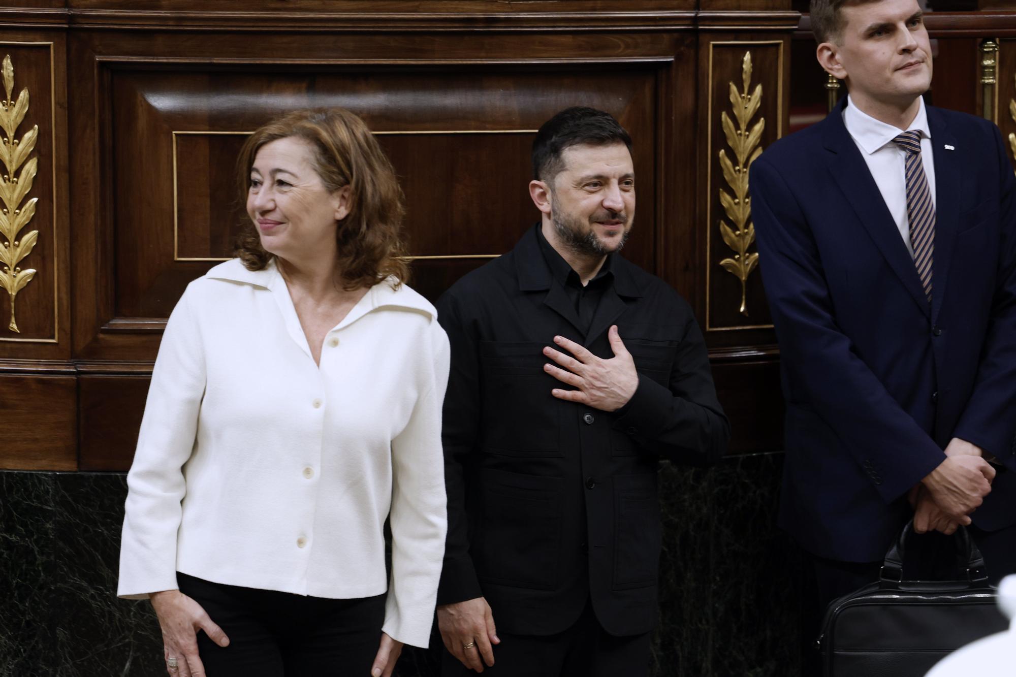 En imágenes: Zelenski inicia en el Congreso su tercera visita oficial a España y se reúne con Armengol y Rollán