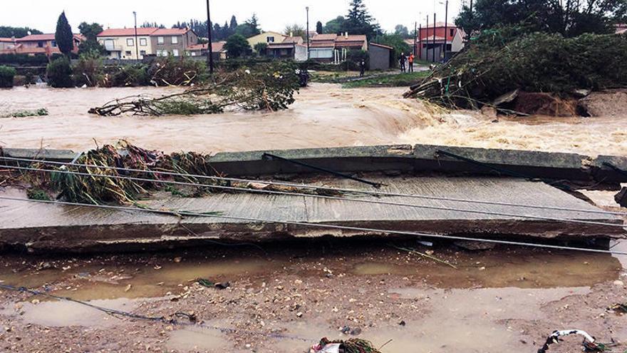 Al menos 5 muertos por inundaciones cerca de Carcasona