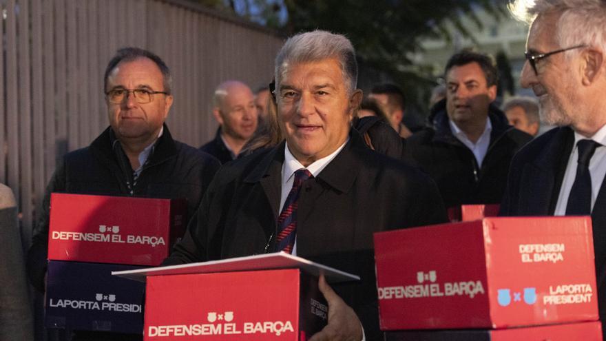 El Athletic se mide a un Barça sin Copa ni presidente