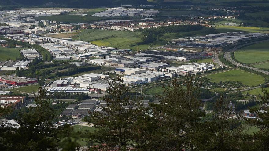 Un trabajador de 48 años, herido tras ser atropellado por una carretilla en Berrioplano