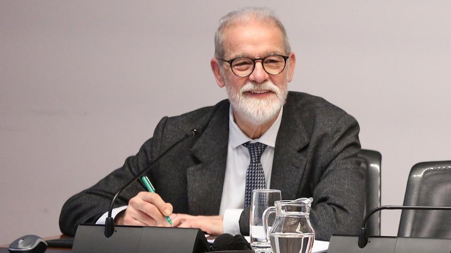 Ignacio Cabeza pide que la Lorafna reconozca la exclusividad de Comptos en el control de fondos públicos