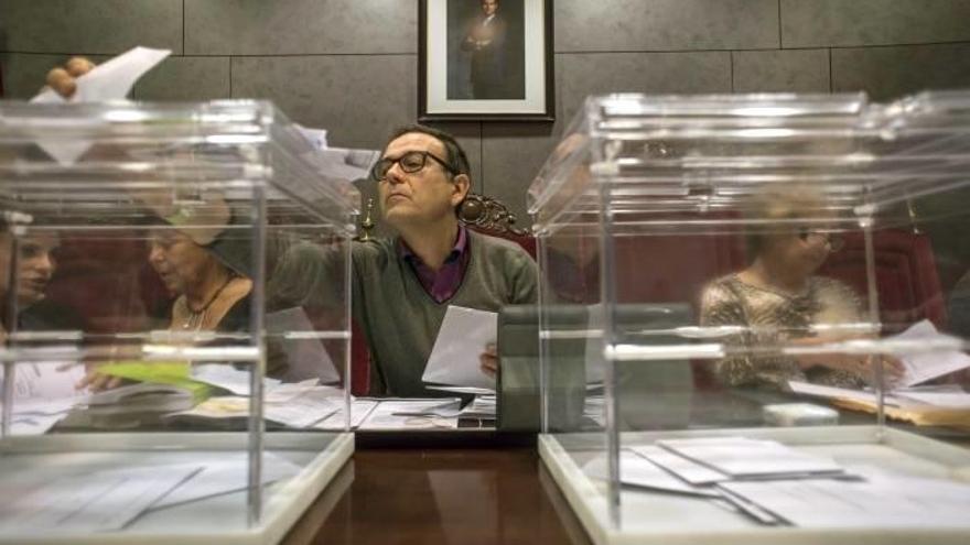 La Junta Electoral de Bizkaia ha recontado hoy los votos por correo procedentes del extranjero