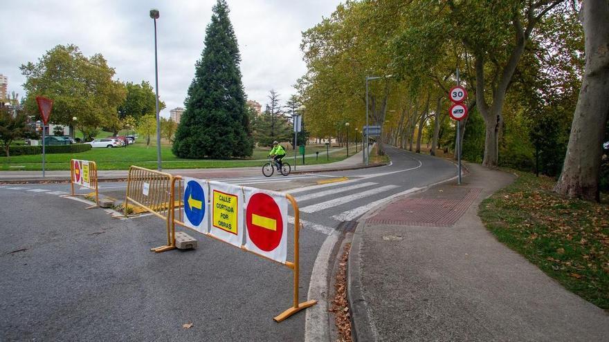 Los alcaldes de Zizur Mayor, Cendea de Cizur y Barañáin critican el cierre de la carretera de la Universidad de Navarra