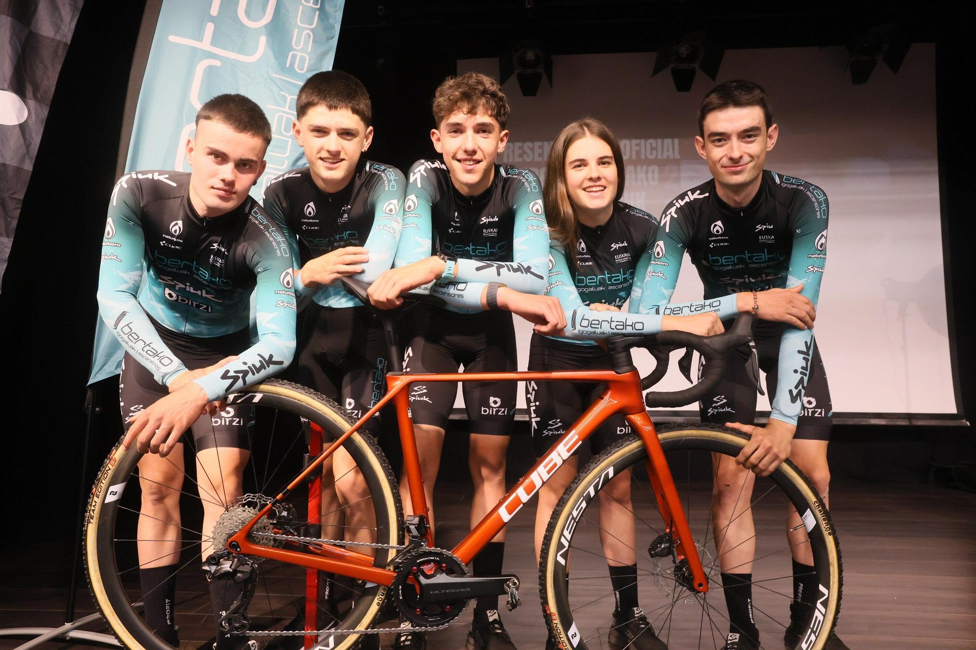 En imágenes: Tercera temporada para Bertako Igogailuak-Spiuk