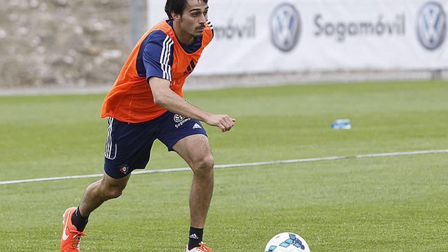 Arribas también se desvincula de Osasuna y perdona la deuda