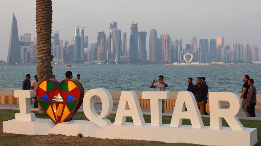 Mundial de Catar: gas, miseria y fútbol