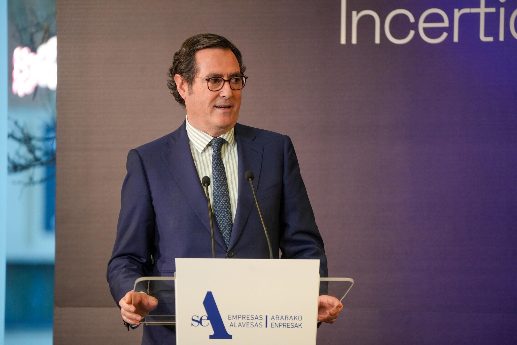 En imágenes: SEA Empresas Alavesas organiza la jornada 'Liderando la incertidumbre'