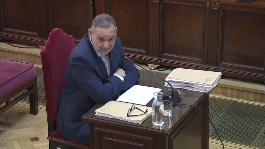 Ábalos reconoce "vínculos singulares" con Koldo y dice que haber conocido a Aldama no es "nada que celebrar"