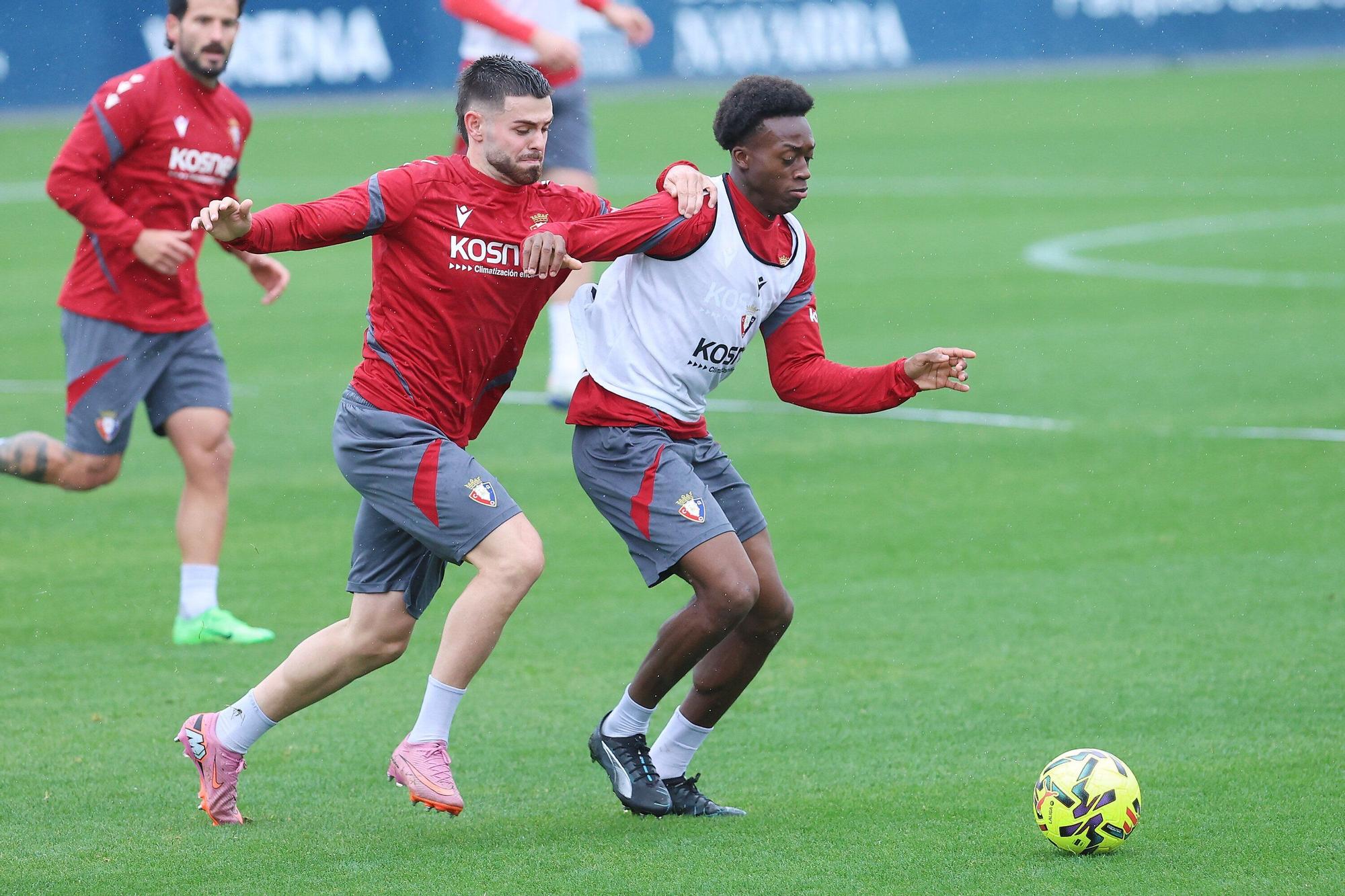 Entrenamiento de Osasuna previo al viaje a Sevilla