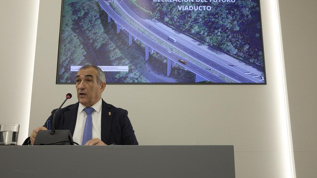Óscar Chivite, durante la rueda de prensa.