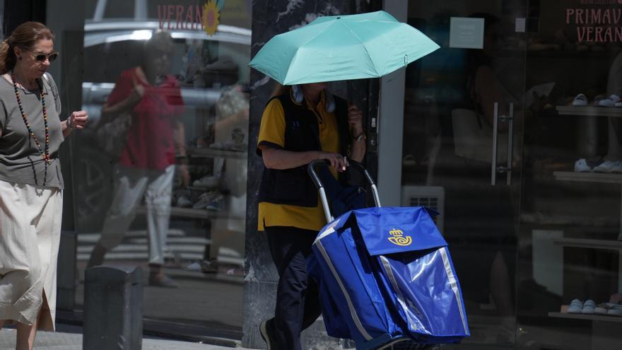 Euskadi sale del "episodio excepcional" de temperaturas máximas pero mantiene el aviso naranja