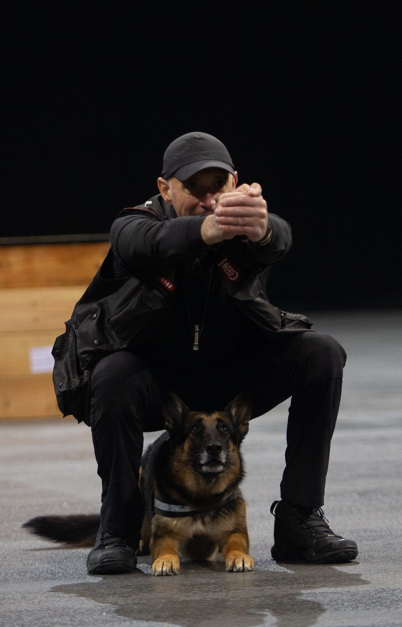 Exhibición de la Policía Foral en el Navarra Arena