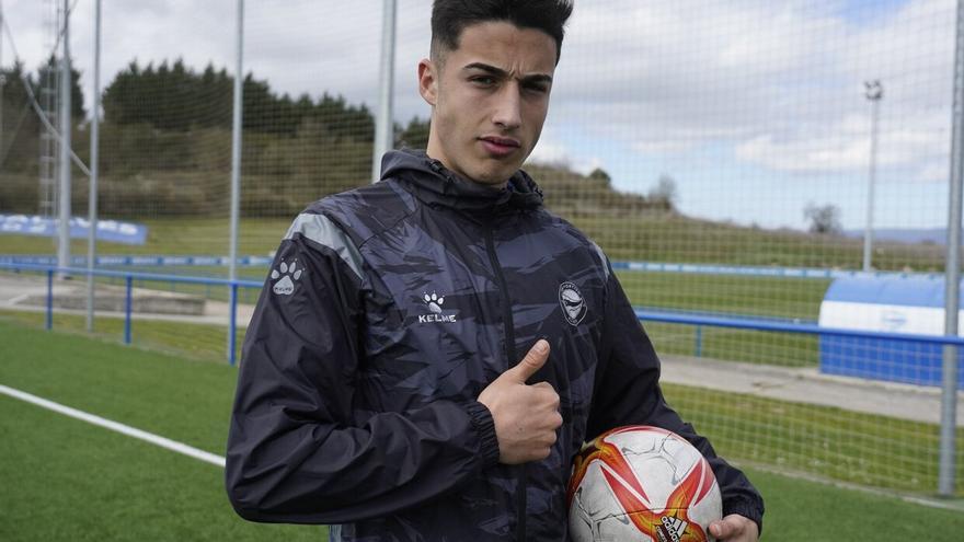 "Lucho cada día por cumplir mi sueño de debutar en Mendizorroza"