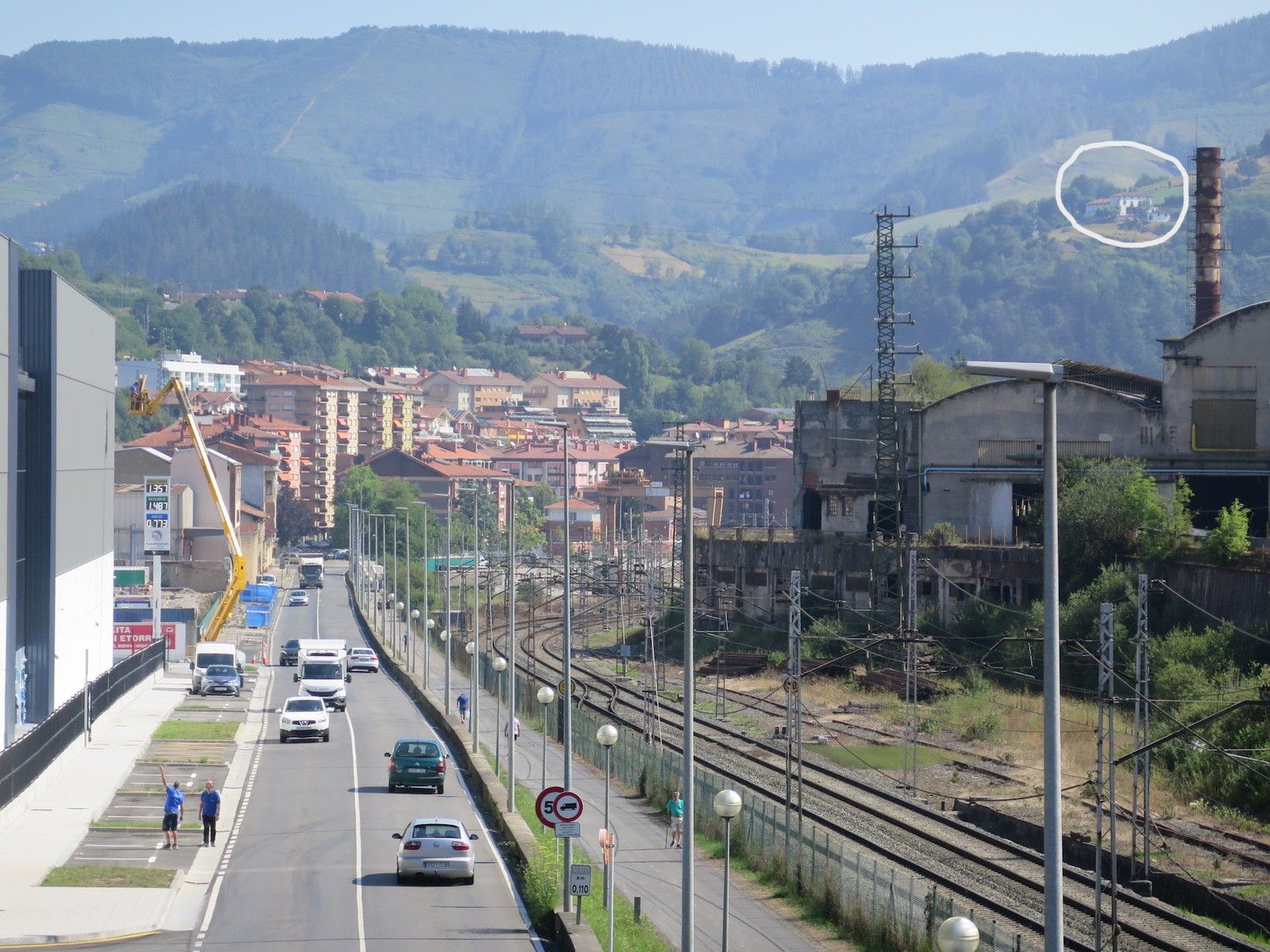 Aizpuru, desde la entrada a Urretxu.