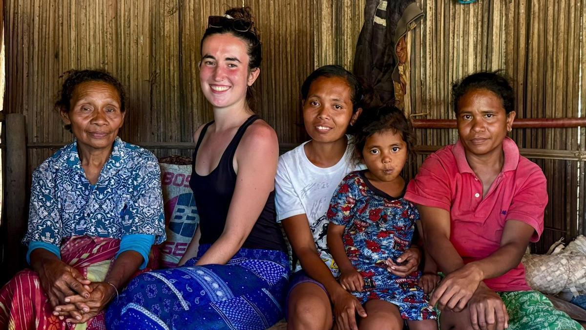 En los últimos años ha visitado múltiples países, como Timor Oeste, Malasia o Filipinas, entre otros muchos.