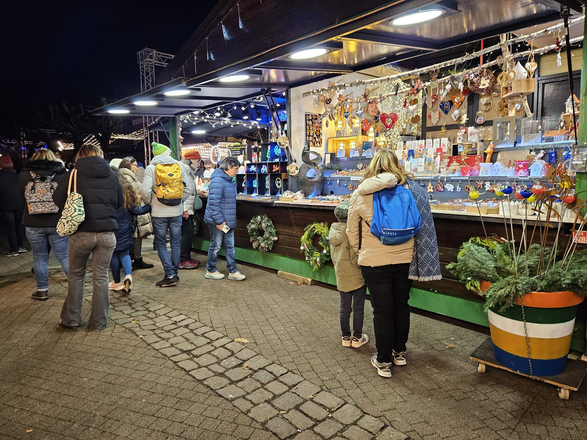 En imágenes: vizcainos por Estrasburgo: mercados de Navidad, estadio de fútbol...