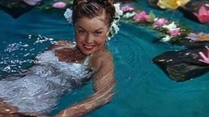 Esther Williams, &#039;la sirena de Hollywood&#039;, en una de sus películas.