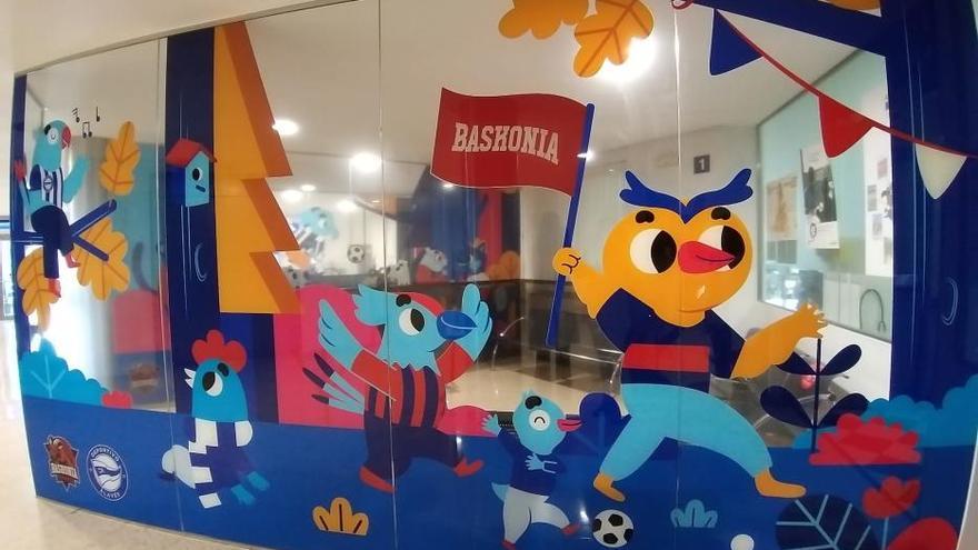 El Alavés y el Baskonia pintan Txagorritxu