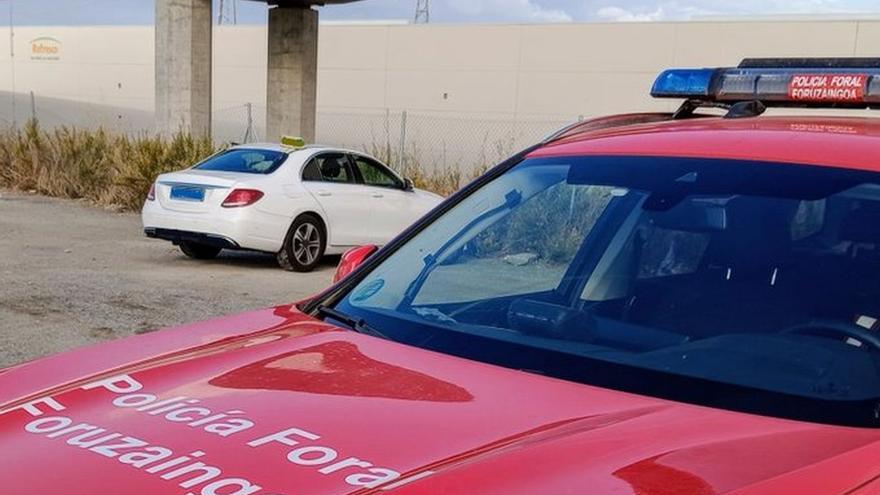 Apartado un taxista de la circulación al dar positivo en drogas en un control en Marcilla