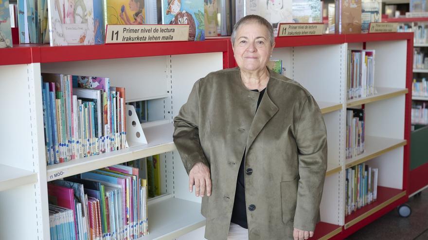 &quot;Las bibliotecas navarras son como un gigante con mucho potencial que se puede hundir por el peso que soporta el personal&quot;