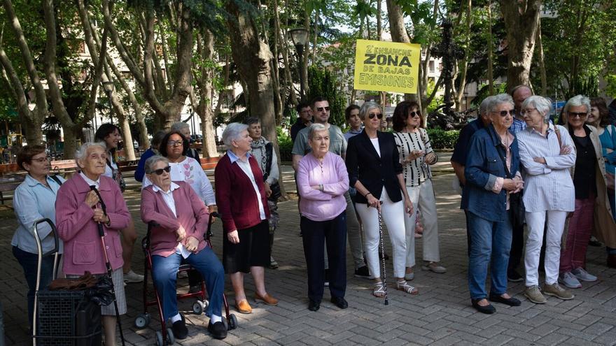 Más coches, más cemento y menos árboles: la receta de UPN para la calle Sangüesa