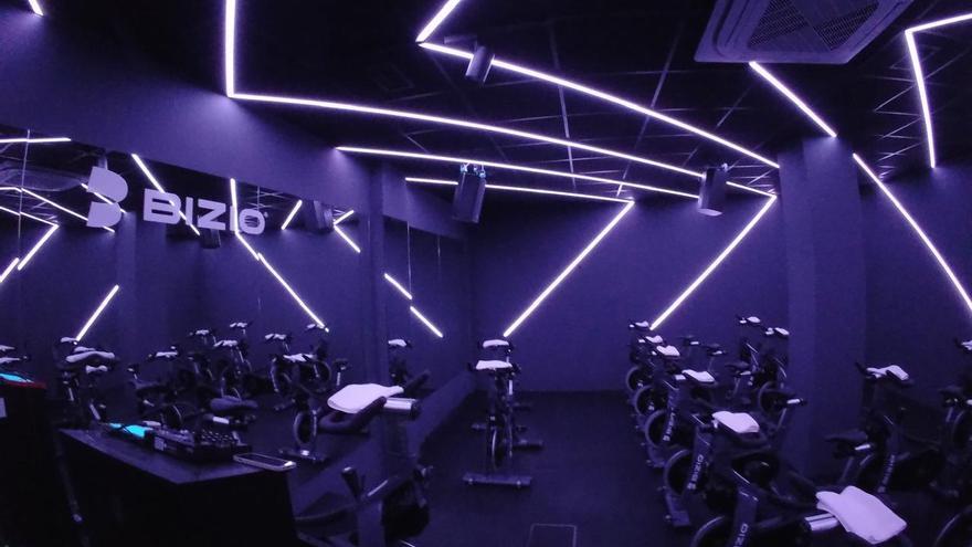 Triunfa en Bilbao un nuevo método de ponerse en forma bajo un 'efecto discoteca'