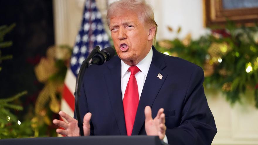 Con su popularidad en mínimos, Trump exagera sus logros en un discurso a la nación