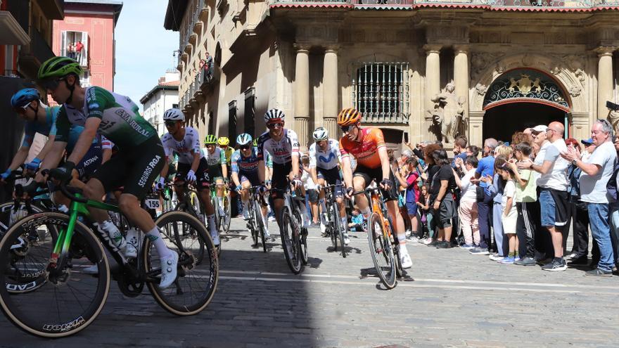 Etapa 2 de la Itzulia, Pamplona - Cuevas de Mendukilo: horarios de paso, perfil y recorrido