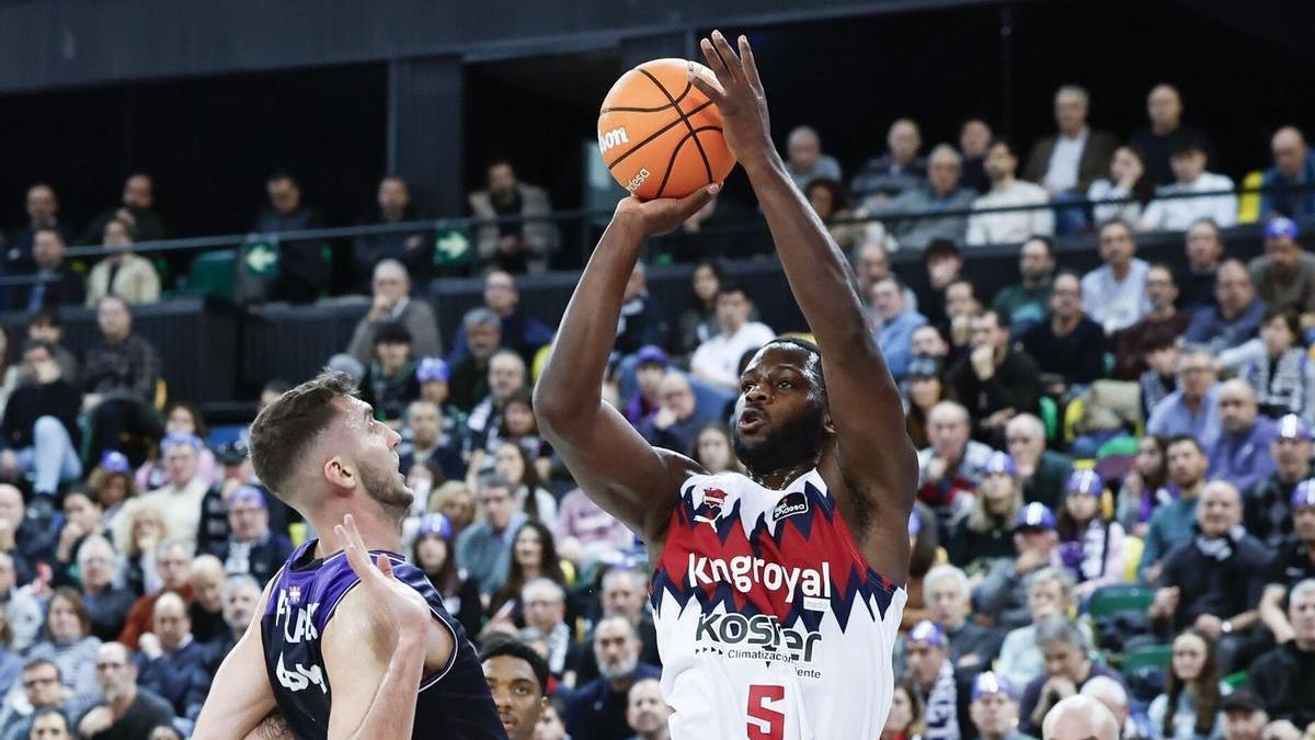 El 1x1 del Baskonia contra el Bilbao Basket: Exuberante Omoruyi